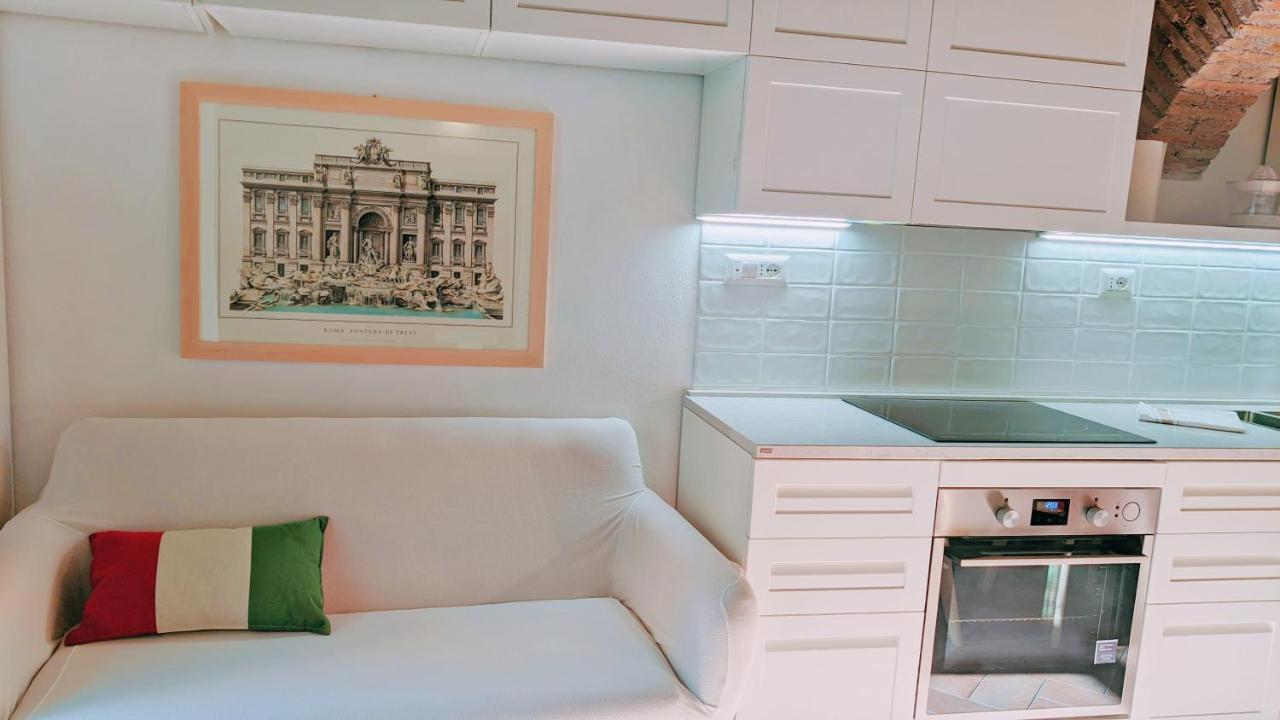 Trevi President'S Apartment Rome Bagian luar foto